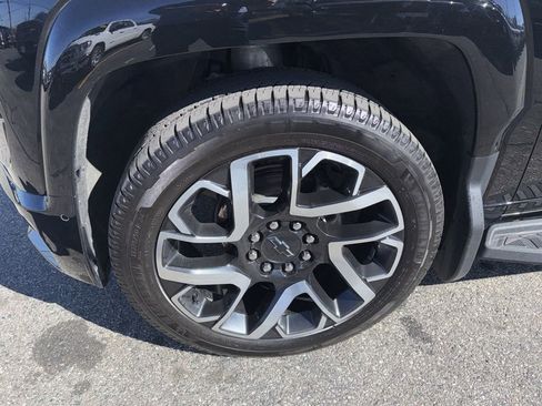 Used 2024 Chevrolet Silverado EV RST image 18