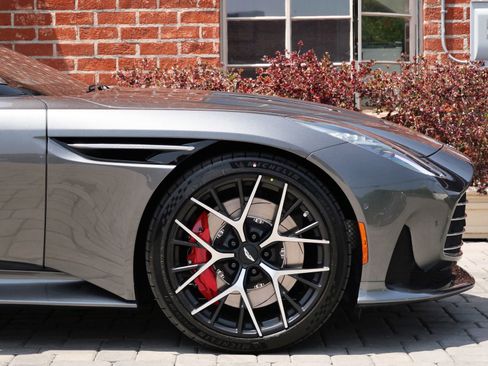 New 2026 Aston Martin DB12 Coupe RWD image 4