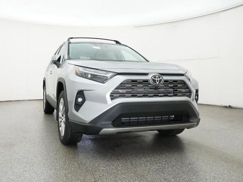 New 2025 Toyota RAV4 Limited image 30