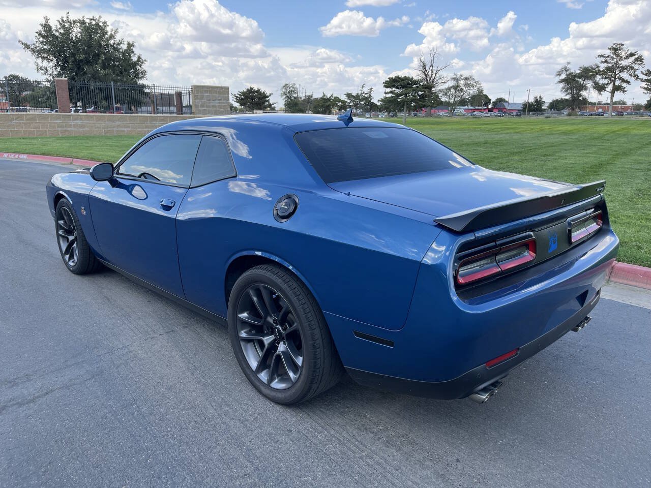 Used 2021 Dodge Challenger R/T Scat Pack w/ Driver Convenience Group RWD image 2