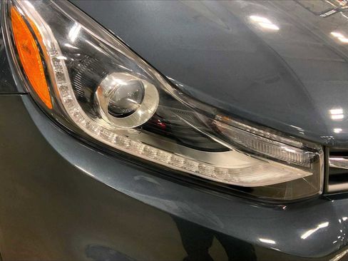 Used 2022 Chevrolet Trax LT w/ LT Convenience Package image 22