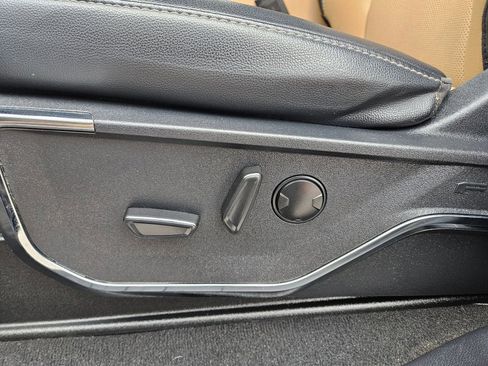 Used 2024 Ford F250 Lariat w/ Chrome Package image 55