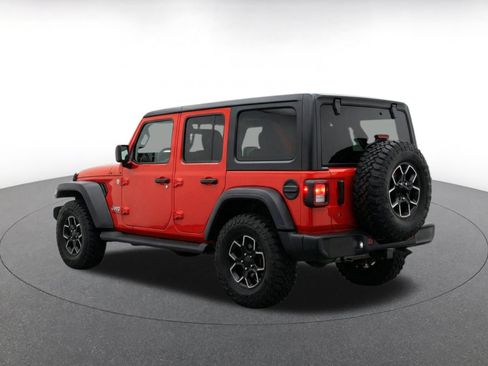 Used 2025 Jeep Wrangler Unlimited Sport AWD/4WD image 5