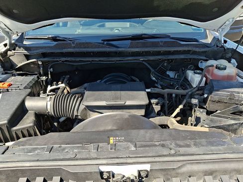 Certified 2021 Chevrolet Silverado 2500 Custom w/ Custom Value Package AWD/4WD image 28