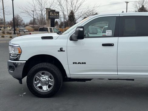 Used 2023 RAM 2500 Big Horn w/ Cold Weather Group image 11