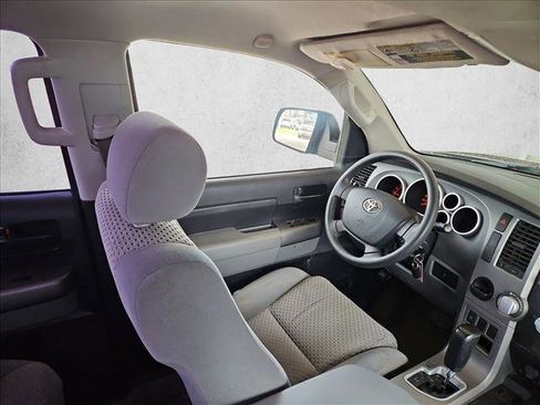 Used 2011 Toyota Tundra 2WD Double Cab w/ Tow Pkg image 2