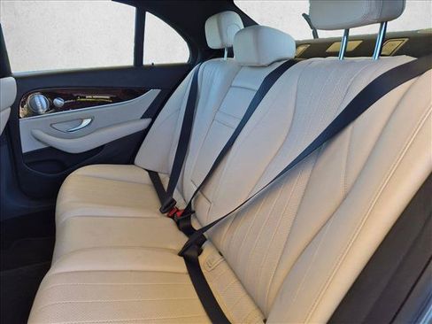 Used 2020 Mercedes-Benz E 450 4MATIC Sedan image 20