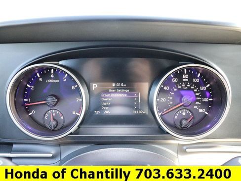 Used 2024 Kia Carnival LX FWD image 9