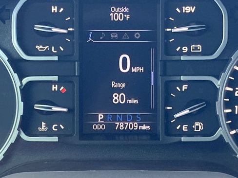 Used 2020 Toyota Tundra SR5 RWD image 8