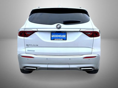 Used 2024 Buick Enclave Premium AWD/4WD image 6