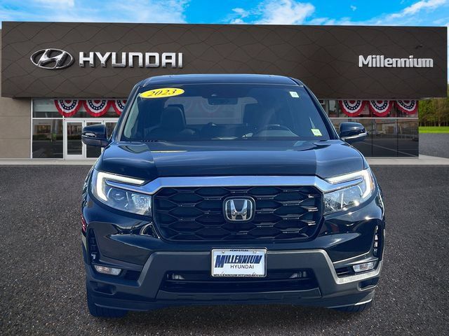 Used 2023 Honda Passport EX-L image 2