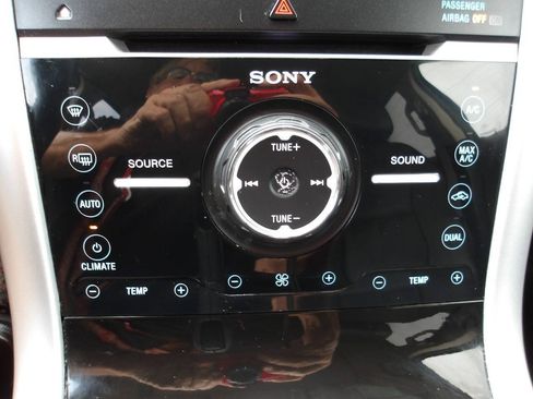 Used 2013 Ford Edge Limited FWD image 13