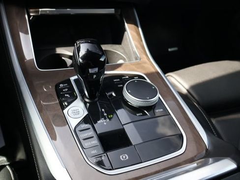 Used 2023 BMW X5 xDrive40i w/ Premium Package AWD/4WD image 15