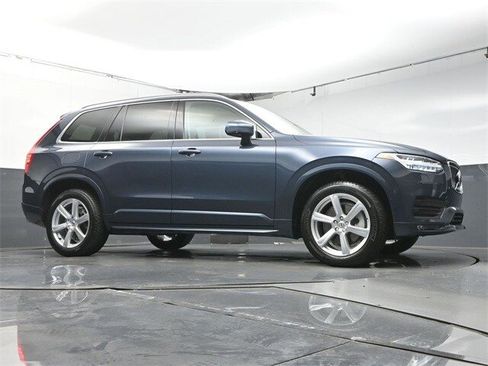 Used 2021 Volvo XC90 T5 Momentum w/ Climate Package image 33