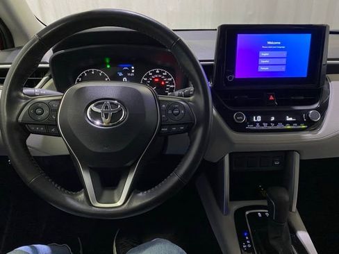 Certified 2023 Toyota Corolla Cross LE image 19