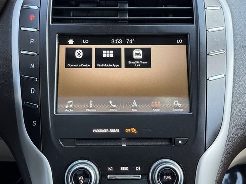 Used 2018 Lincoln MKC Reserve w/ Lincoln MKC Climate Package image 36