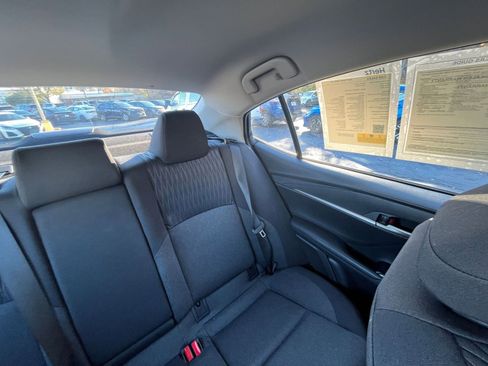 Used 2025 Toyota Camry LE image 32