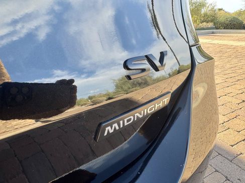 Used 2018 Nissan Rogue SV FWD image 10