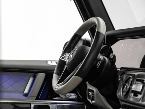 Used 2025 Mercedes-Benz G 550 image 53