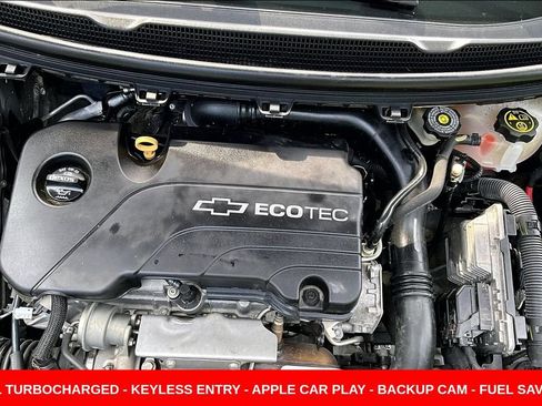 Used 2018 Chevrolet Cruze LS FWD image 28