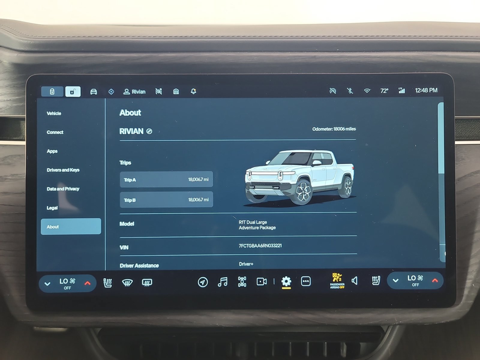 Used 2024 Rivian R1T Adventure Dual AWD/4WD image 27