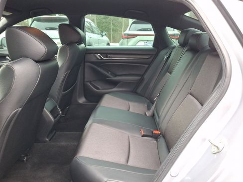 Used 2020 Honda Accord Sport image 10