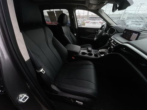 Used 2024 Acura MDX SH-AWD w/ Technology Package image 28