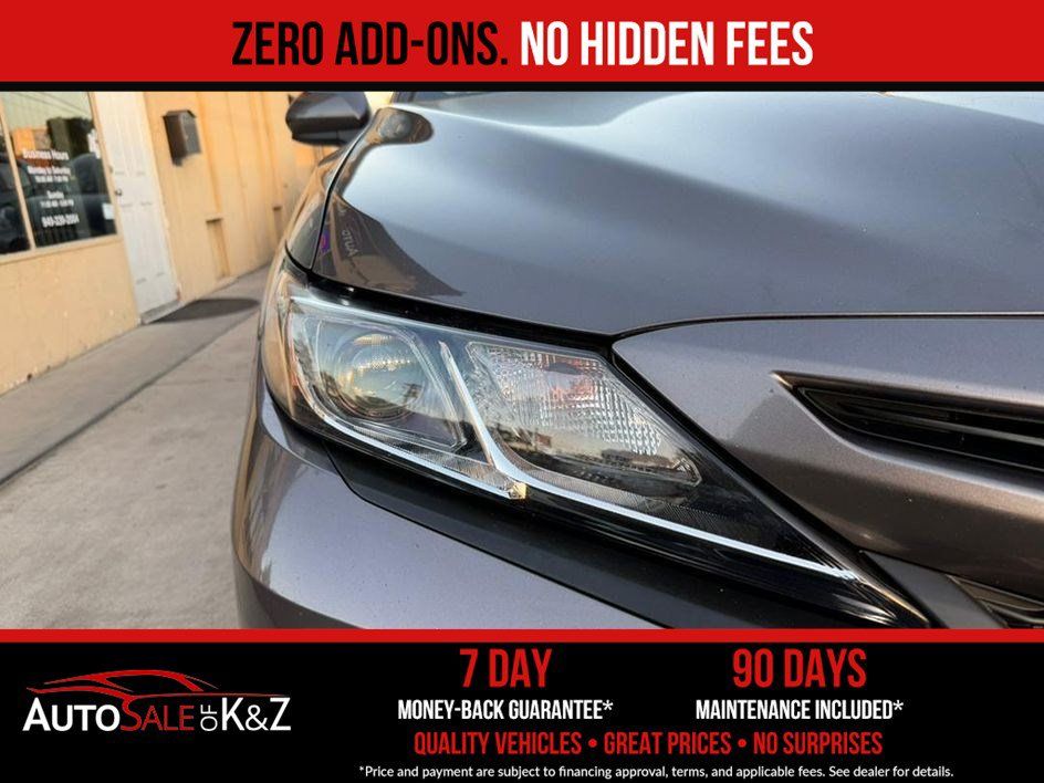 Used 2020 Toyota Camry SE FWD image 15