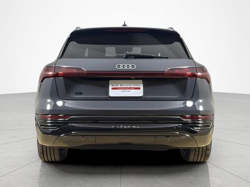 Used 2024 Audi Q8 e-tron Premium AWD/4WD image 4