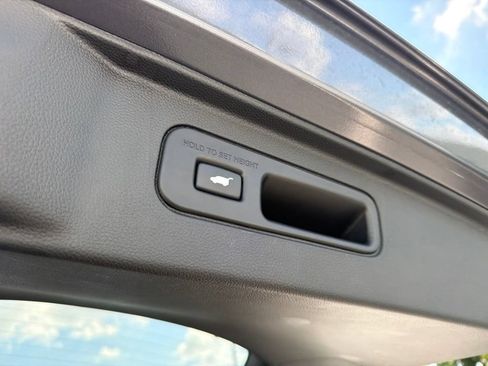 Certified 2024 Honda Pilot Elite image 22