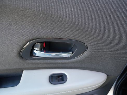 Used 2021 Honda HR-V LX image 23