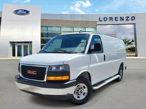 Used 2024 GMC Savana 2500 w/ Driver Convenience Package RWD image 1