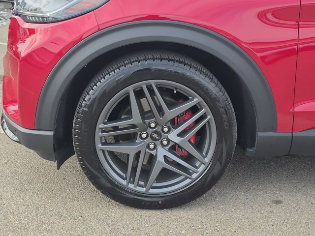 Used 2025 Ford Explorer ST AWD/4WD image 17