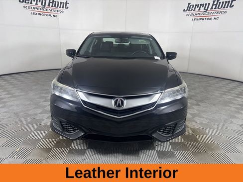 Used 2017 Acura ILX w/ Premium Package image 4