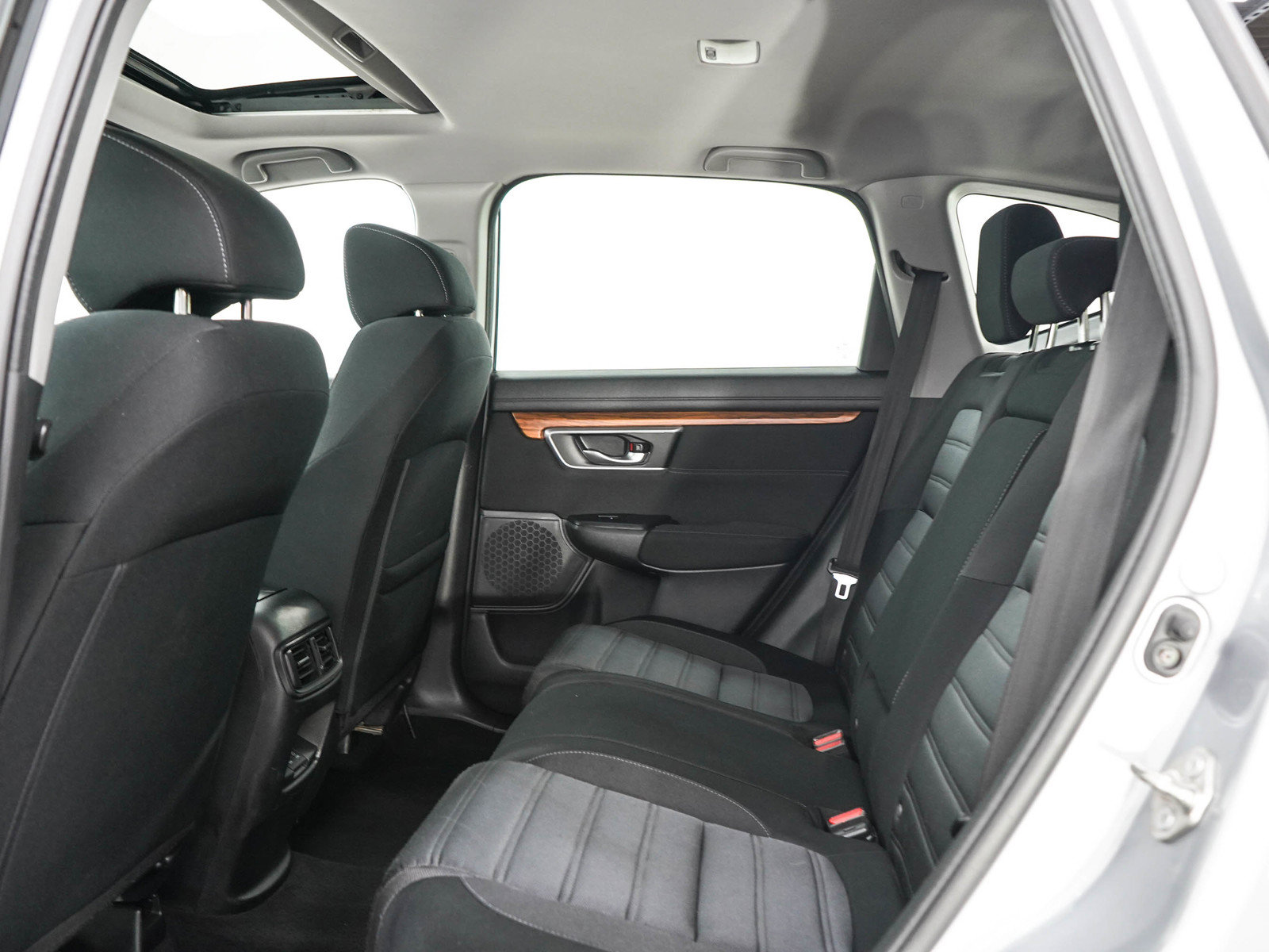 Used 2017 Honda CR-V EX image 14