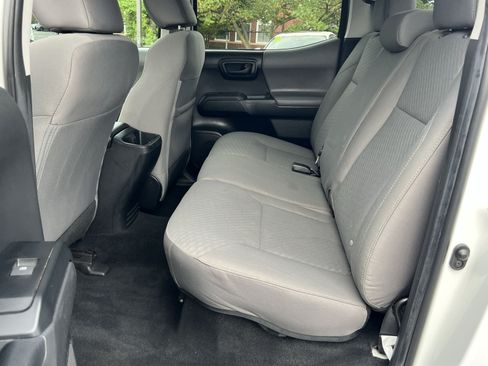 Used 2023 Toyota Tacoma SR AWD/4WD image 23