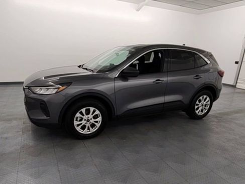 Used 2023 Ford Escape Active image 3