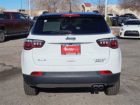 Used 2022 Jeep Compass Limited w/ Sun and Sound Group image 5