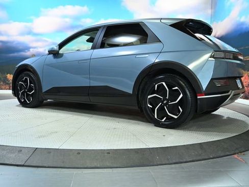 Used 2023 Hyundai Ioniq 5 SEL image 5