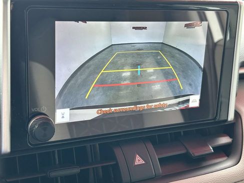 Used 2024 Toyota RAV4 XLE FWD image 26