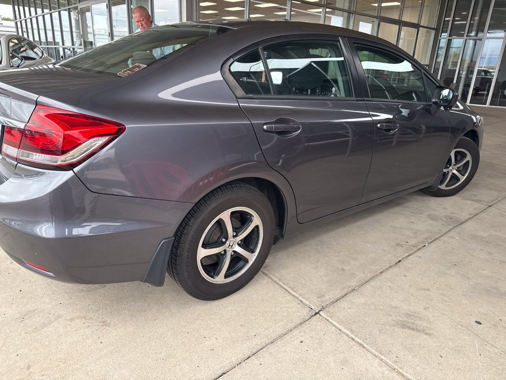 Used 2015 Honda Civic SE image 3
