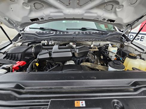 Used 2019 Ford F250 XL w/ Power Equipment Group AWD/4WD image 31
