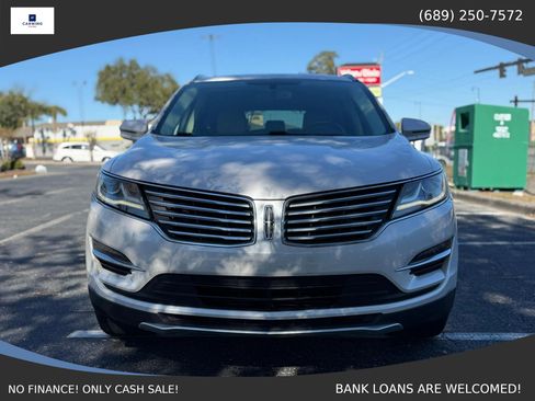 Used 2017 Lincoln MKC Select w/ Select Plus Package image 2