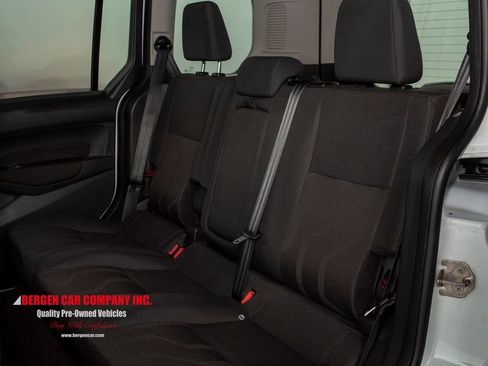 Used 2016 Ford Transit Connect XLT image 8