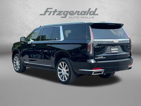 Certified 2024 Cadillac Escalade ESV Premium Luxury Platinum AWD/4WD image 10