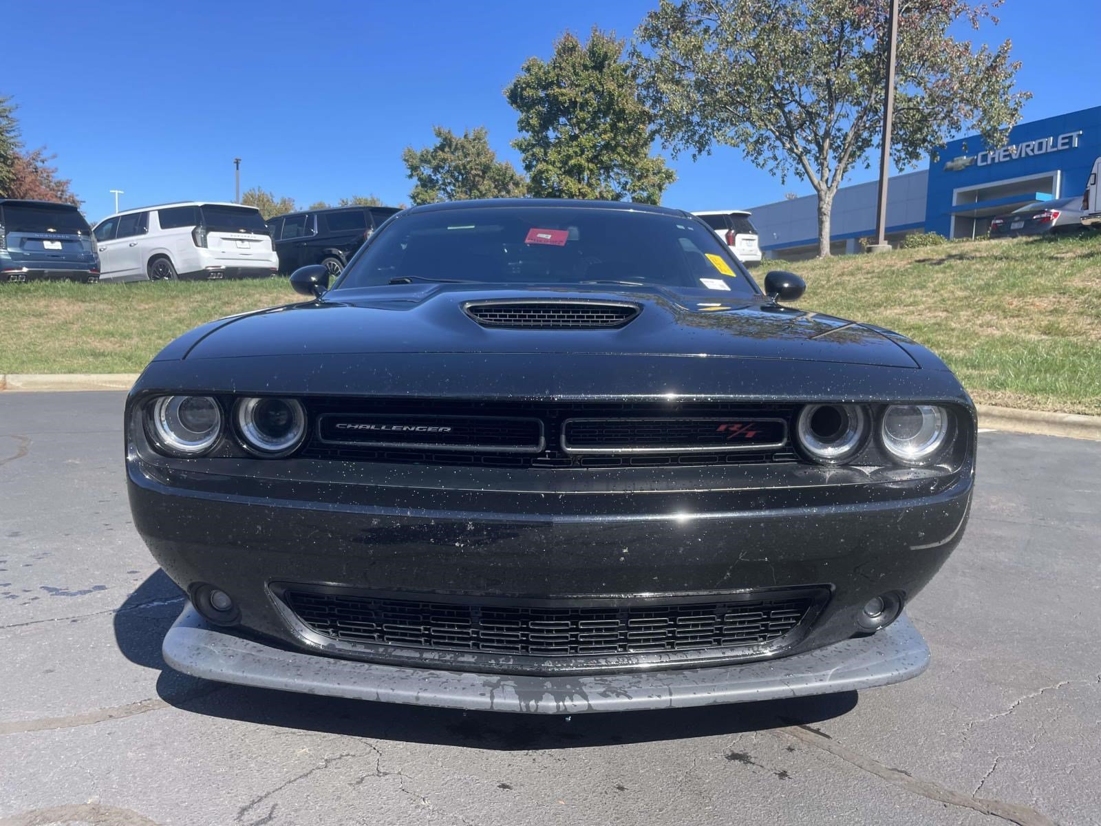 Used 2019 Dodge Challenger R/T w/ Cold Weather Group RWD image 2