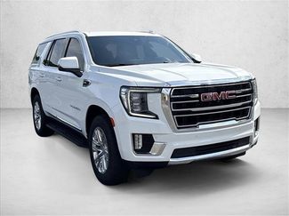 Used 2024 GMC Yukon SLT w/ SLT Luxury Package AWD/4WD video 3