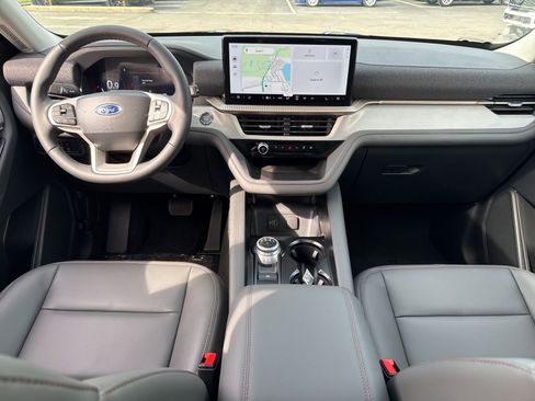 New 2026 Ford Explorer Active w/ Active Comfort Package image 31