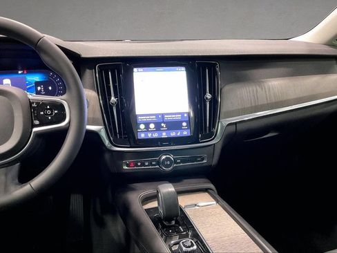 Certified 2023 Volvo S90 B6 Plus w/ Protection Package Premier AWD/4WD image 9