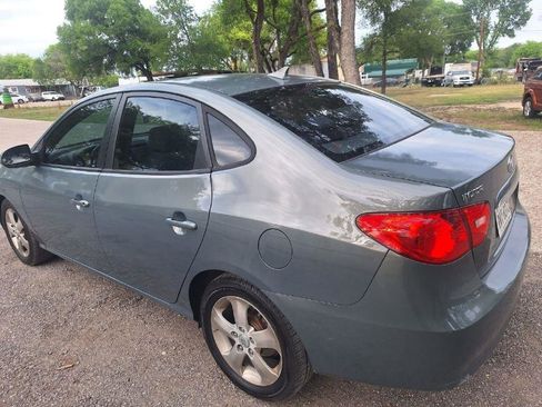 Used 2009 Hyundai Elantra SE w/ Premium Pkg 4 image 5